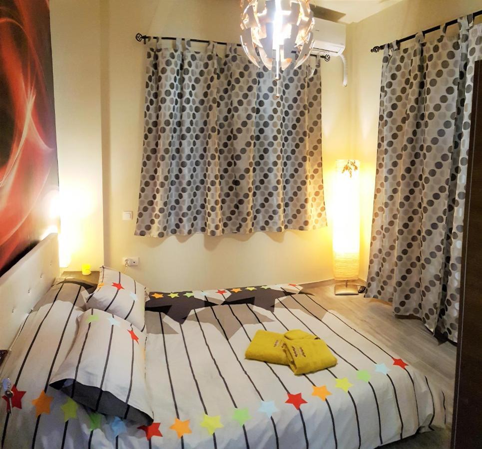 Betty'S Central Suite 亚历山德鲁波利斯 外观 照片